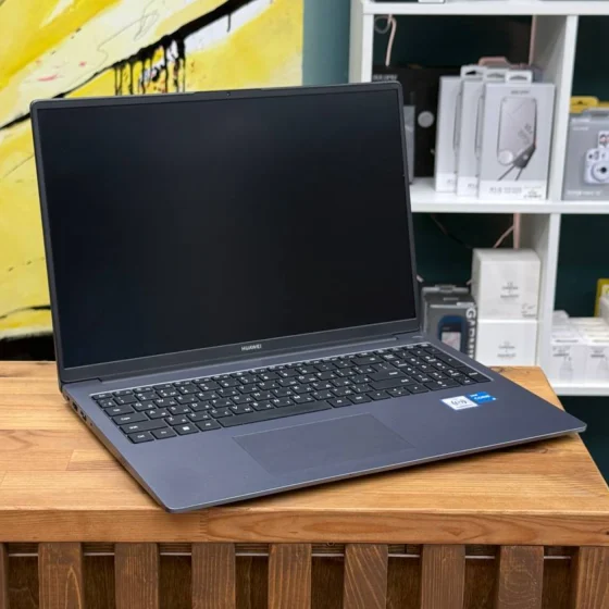 Huawei MateBook 16" i3-11 | 8/256Gb
