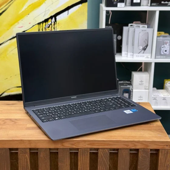 Huawei MateBook MCLF-X i3-1215U | 8/512Gb