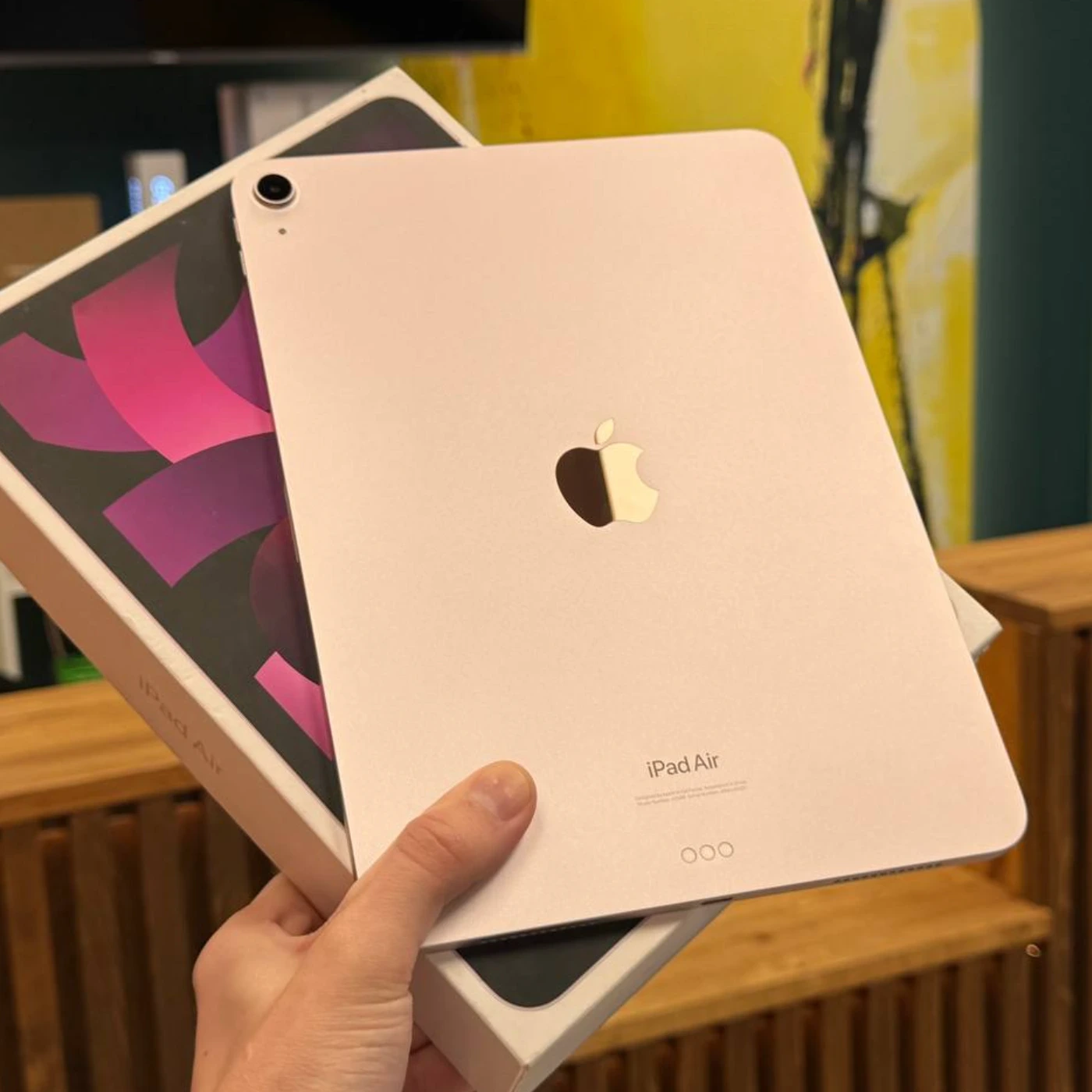 iPad Air 5 m1 64Gb Wi-Fi | Pink 1