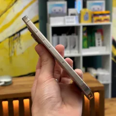 iPhone 16 Pro 256Gb | Natural Titanium 4