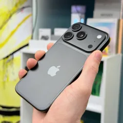iPhone 18 Pro 256GB | Black 1