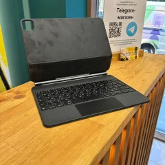 Apple Magic Keyboard 11" 1