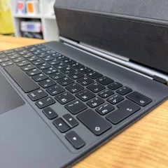 Apple Magic Keyboard 11" for iPad 2