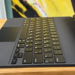 Apple Magic Keyboard 12.9" 3